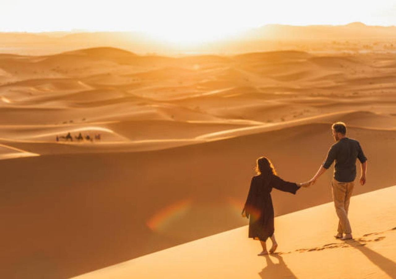 Desert Glamping Experience Merzouga Bagian luar foto