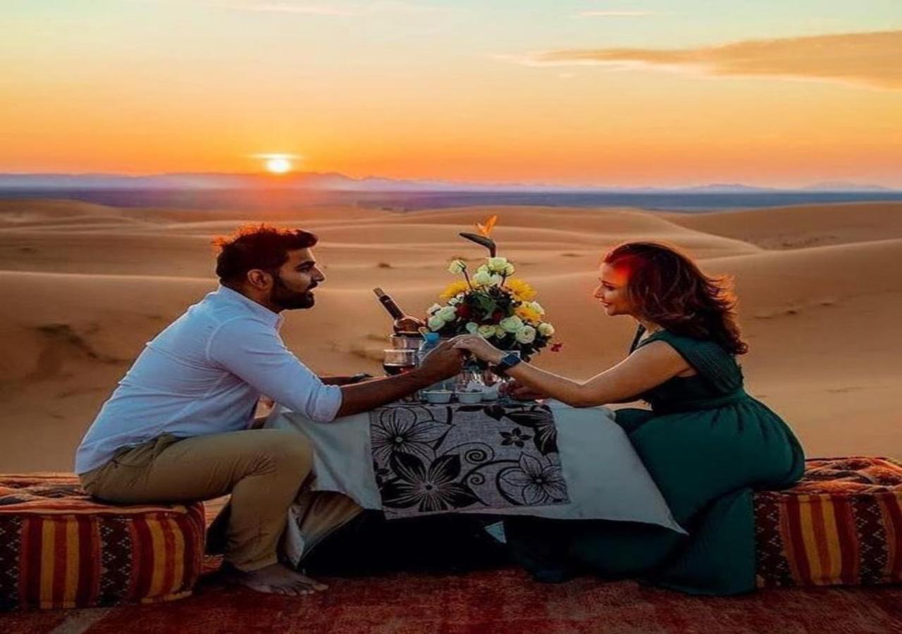 Desert Glamping Experience Merzouga Bagian luar foto