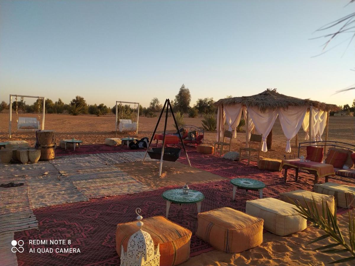 Desert Glamping Experience Merzouga Bagian luar foto