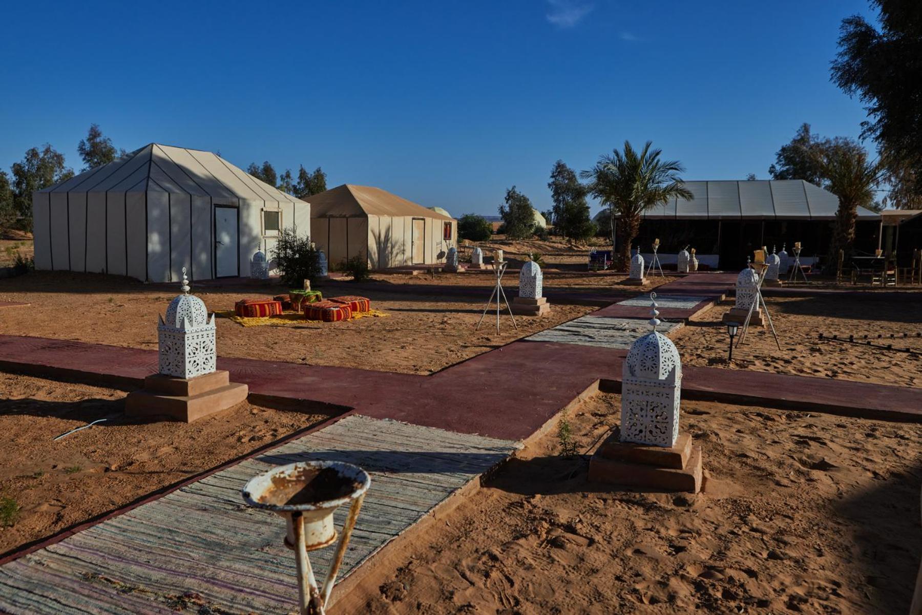 Desert Glamping Experience Merzouga Bagian luar foto